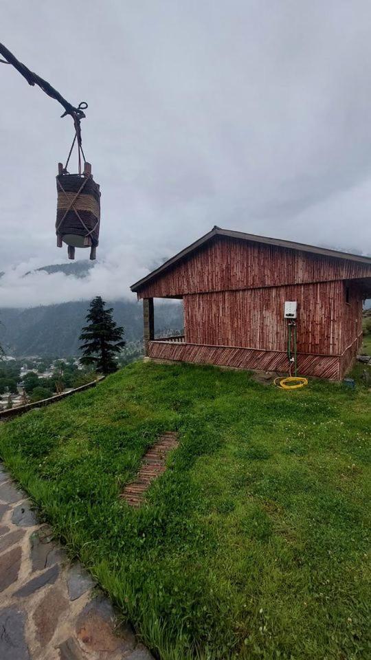 Khana Badosh Resort Kalam エクステリア 写真