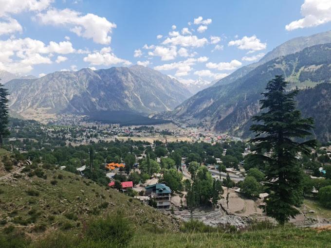 Khana Badosh Resort Kalam エクステリア 写真